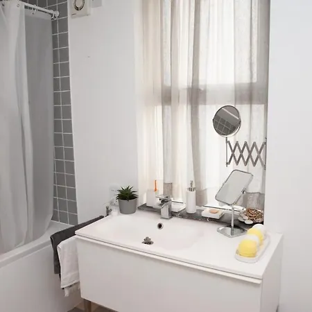 Semesterbostad Charming 1 Bedroom House Close To City Centre Bristol